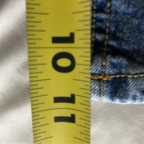 Mountain Ridge Mens 5 Pocket Bermuda Jean Shorts Size 34 Stretch Comfort Summer - Picture 9 of 9